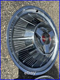 1964 Ford Thunderbird hubcaps Set 4 very rare 15Black/Red Emblem Spinners Nice 1964 Ford Thunderbird hubcaps Set 4 very rare 15Black/Red Emblem Spinners Nice