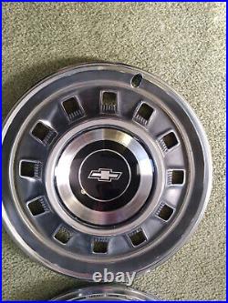 1967 Chevy Impala 14 Deluxe Hubcaps Set of 4 Near Mint