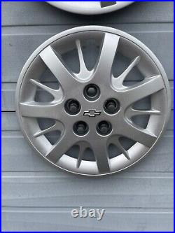 Chevrolet Impala 2000-05 Set 4 Hubcaps Oem 16 Repainted Textured Some Cracks Chevrolet Impala 2000-05 Set 4 Hubcaps Oem 16 Repainted Textured Some Cracks