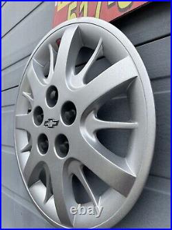 Chevrolet Impala 2000-05 Set 4 Hubcaps Oem 16 Repainted Textured Some Cracks Chevrolet Impala 2000-05 Set 4 Hubcaps Oem 16 Repainted Textured Some Cracks
