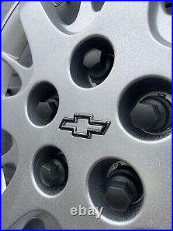 Chevrolet Impala 2000-05 Set 4 Hubcaps Oem 16 Repainted Textured Some Cracks Chevrolet Impala 2000-05 Set 4 Hubcaps Oem 16 Repainted Textured Some Cracks
