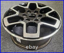 Ford Bronco 18 x 7.5 Factory OEM Wheel 2021-2023 Original Rim Black / Machined Ford Bronco 18 x 7.5 Factory OEM Wheel 2021-2023 Original Rim Black / Machined