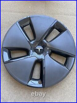 Tesla OEM Model 3 18 Aero Wheel Covers 1044271-00-C Set Of 4 Tesla OEM Model 3 18 Aero Wheel Covers 1044271-00-C Set Of 4